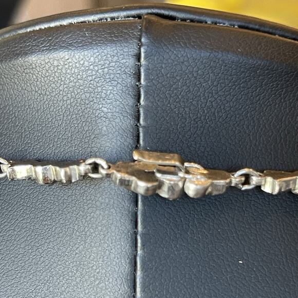 Rare 1930s Signed KTF Trifari ART DECO Rhinestone Necklace 17” Rhodium Plated - Picture 5 of 10